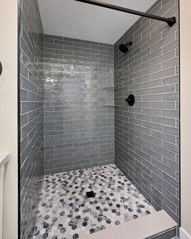 28 Cook Rd, Southampton, MA 01073