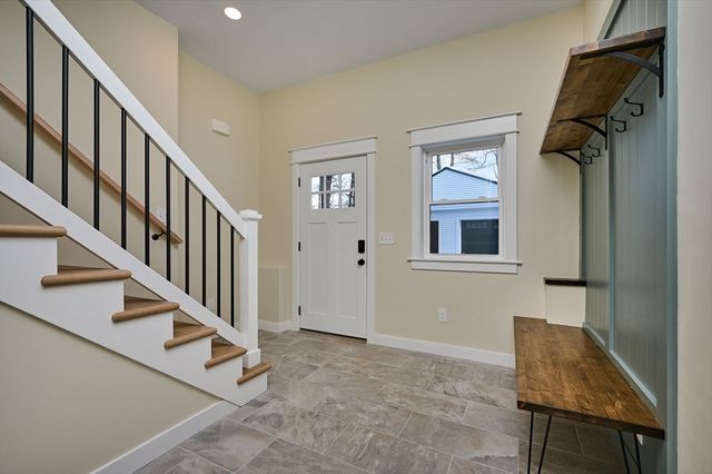 28 Cook Rd, Southampton, MA 01073