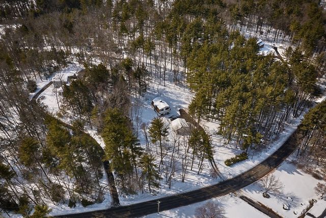 28 Cook Rd, Southampton, MA 01073