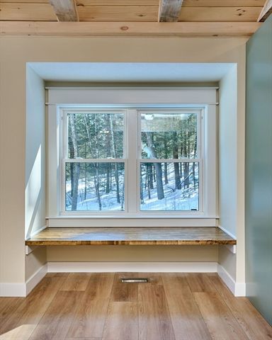 28 Cook Rd, Southampton, MA 01073