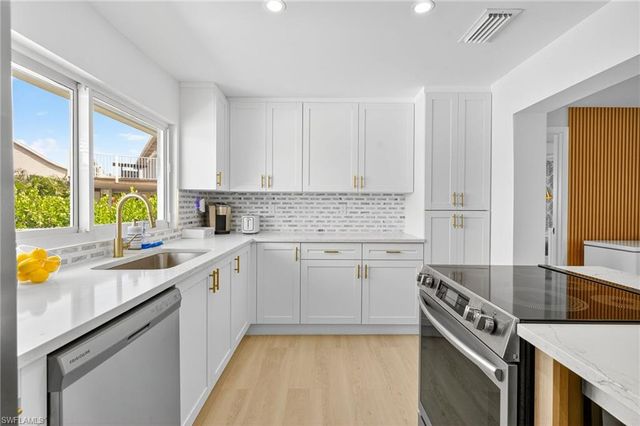 1377 Sand Castle RD, Sanibel, FL 33957