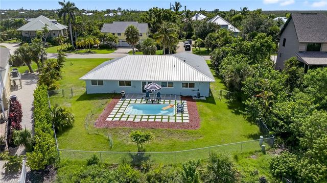 1377 Sand Castle RD, Sanibel, FL 33957