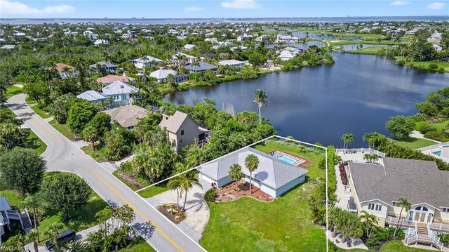 1377 Sand Castle RD, Sanibel, FL 33957