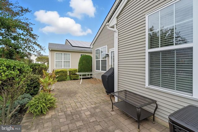 23 SILVER LAKE DR, Barnegat, NJ 08005