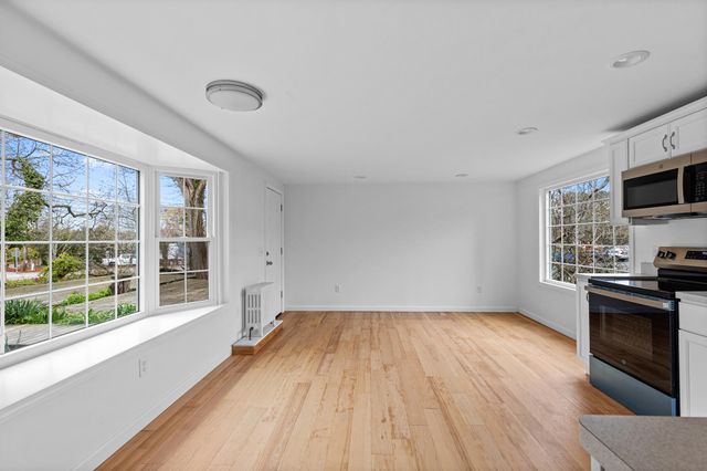 23 Harry Kemp Way APT A, Provincetown, MA 02657