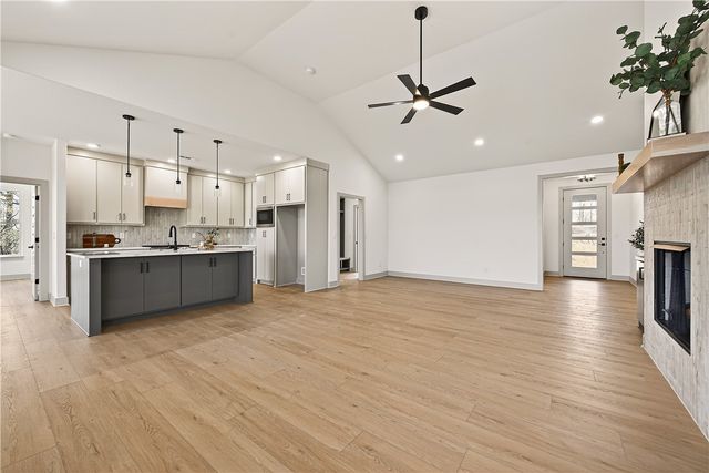 242 Kinross Drive, Bella Vista, AR 72715