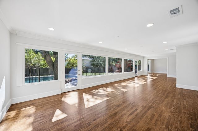 6848 Midcrest Drive, Dallas, TX 75254