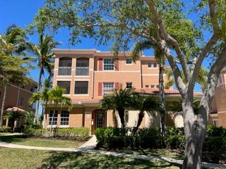 3471 SUNSET KEY CIRCLE 102, Punta Gorda, FL 33955