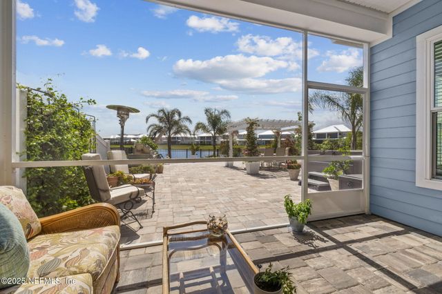 560 RUM RUNNER Way, St. Johns, FL 32259