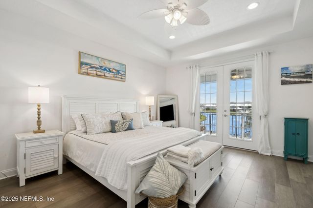 560 RUM RUNNER Way, St. Johns, FL 32259