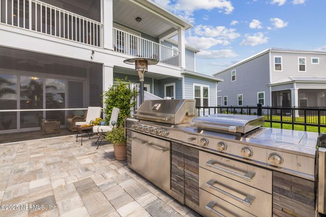 560 RUM RUNNER Way, St. Johns, FL 32259