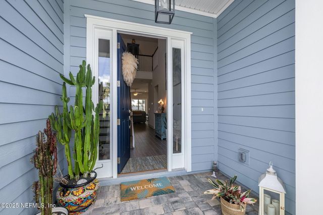 560 RUM RUNNER Way, St. Johns, FL 32259