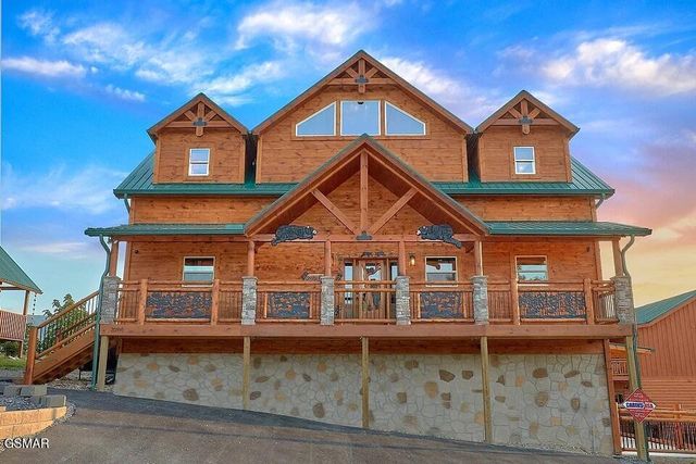 3286 Lonesome Pine Way, Sevierville, TN 37862