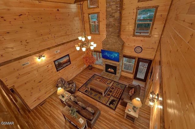 3286 Lonesome Pine Way, Sevierville, TN 37862