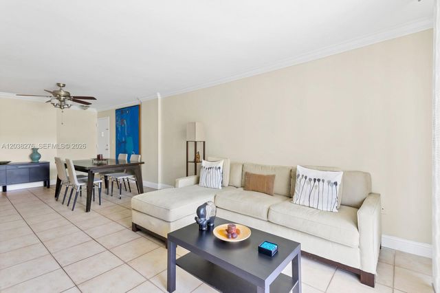 1605 Bay Rd 308, Miami Beach, FL 33139