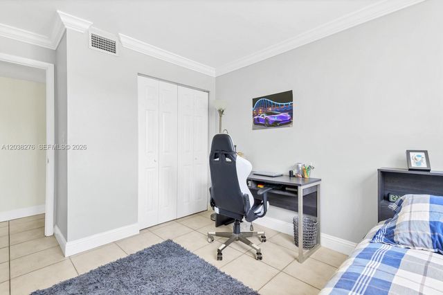 1605 Bay Rd 308, Miami Beach, FL 33139