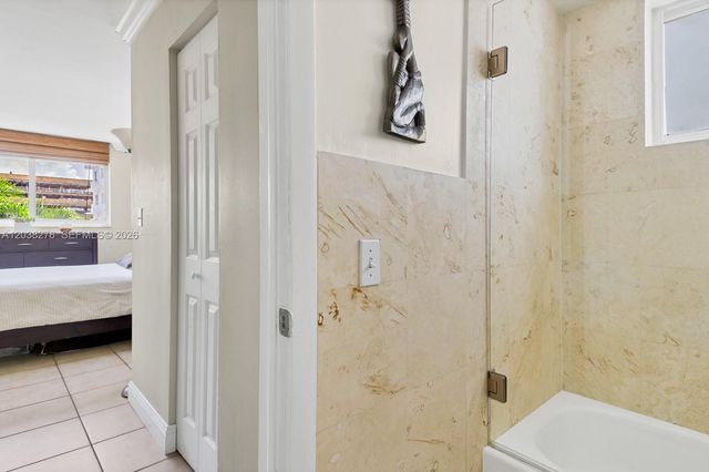 1605 Bay Rd 308, Miami Beach, FL 33139
