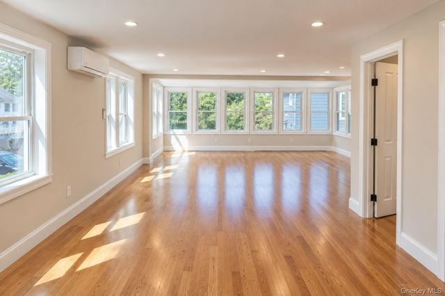 13 East Street, Beacon, NY 12508