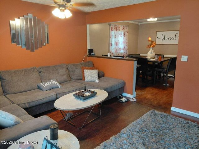 4901 Belmont Ave, Louisville, KY 40258