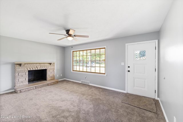 5212 Mercury Dr, Louisville, KY 40258