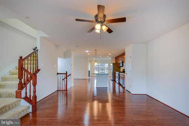 8427 STANSBURY LAKE DR, Baltimore, MD 21222