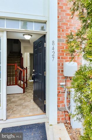 8427 STANSBURY LAKE DR, Baltimore, MD 21222