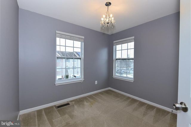 8427 STANSBURY LAKE DR, Baltimore, MD 21222