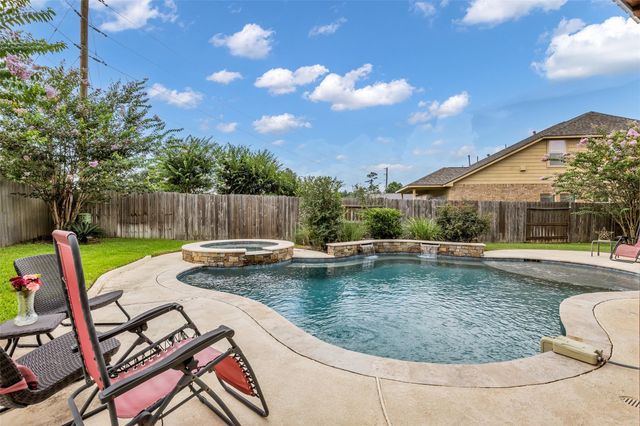31803 Forest Park Trail, Conroe, TX 77385