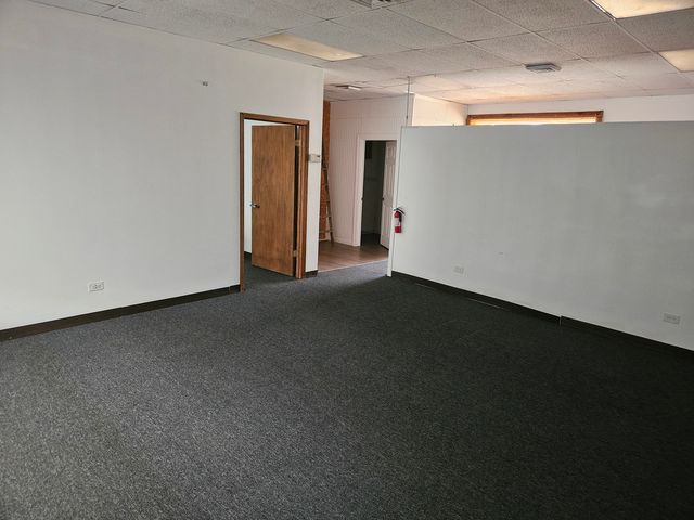 5544 147th Street B4, Oak Forest, IL 60452