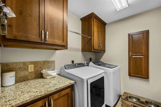 1420 Limestone Way, Elgin, OK 73538