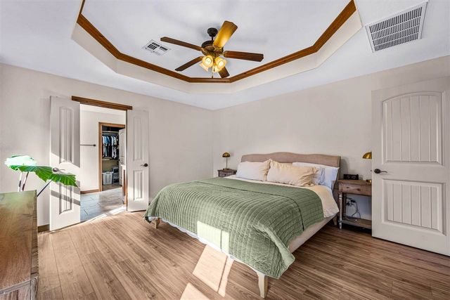 1420 Limestone Way, Elgin, OK 73538