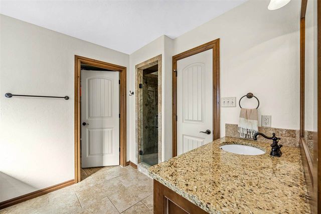 1420 Limestone Way, Elgin, OK 73538