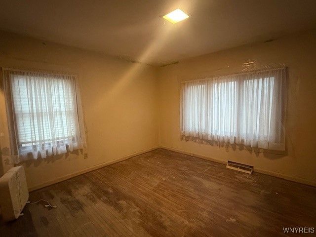 35 James Place, Orchard Park, NY 14127