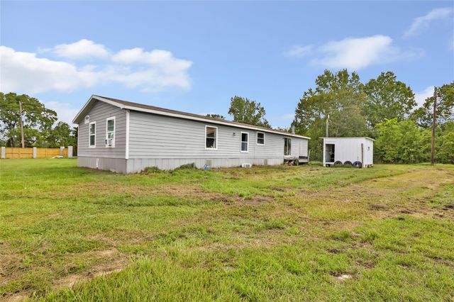 2809 County Road 676, Dayton, TX 77535
