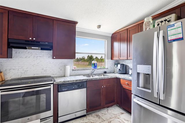 2809 County Road 676, Dayton, TX 77535