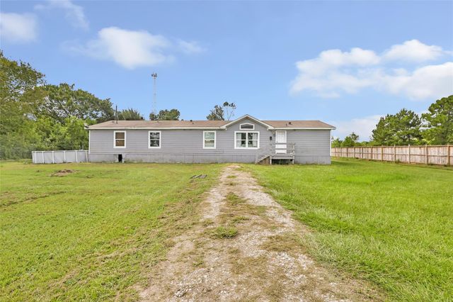 2809 County Road 676, Dayton, TX 77535