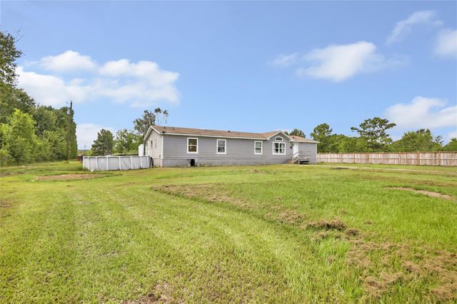 2809 County Road 676, Dayton, TX 77535