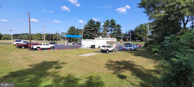 1900 E KINGS HWY, Coatesville, PA 19320