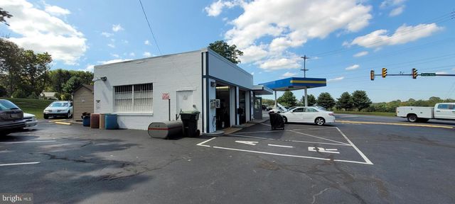 1900 E KINGS HWY, Coatesville, PA 19320