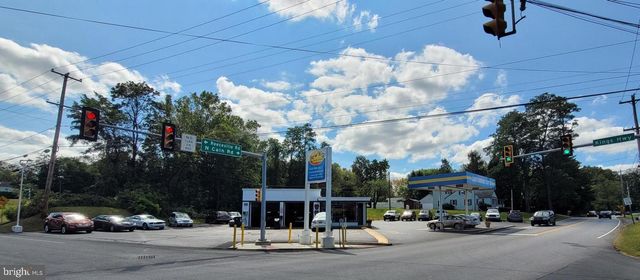 1900 E KINGS HWY, Coatesville, PA 19320