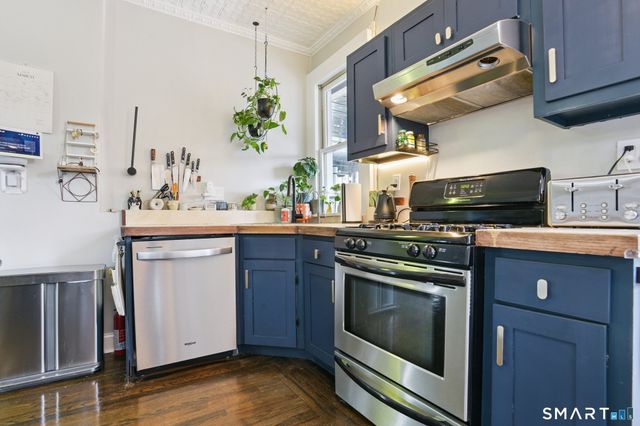 45 Lyon Street, New Haven, CT 06511