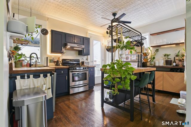 45 Lyon Street, New Haven, CT 06511