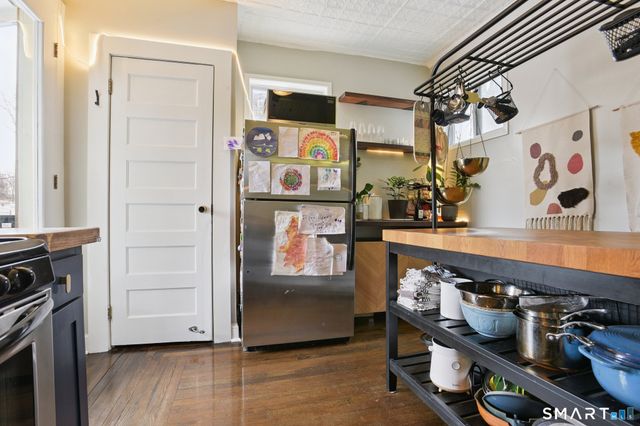 45 Lyon Street, New Haven, CT 06511