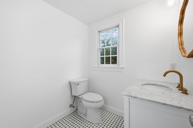 129 Driftwood Lane, South Yarmouth, MA 02664