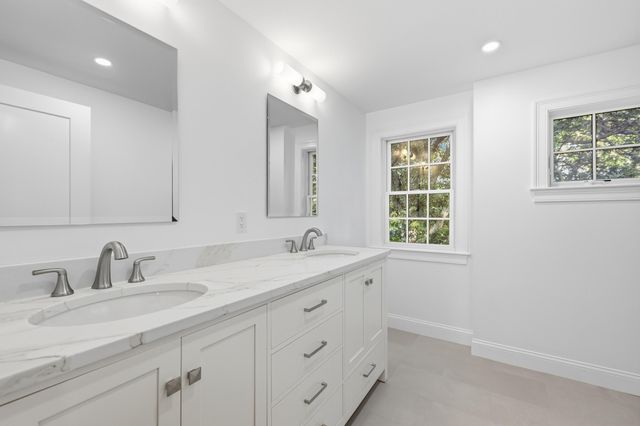 129 Driftwood Lane, South Yarmouth, MA 02664