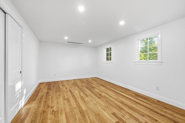 129 Driftwood Lane, South Yarmouth, MA 02664