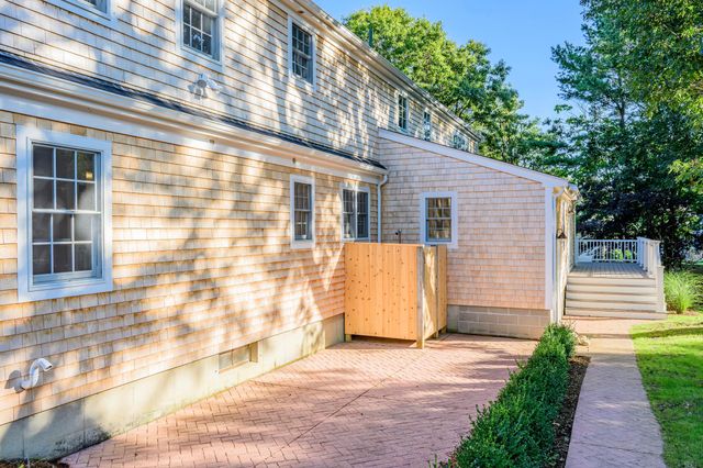 129 Driftwood Lane, South Yarmouth, MA 02664