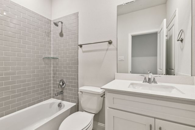 901 Portina Drive, Anna, TX 75409