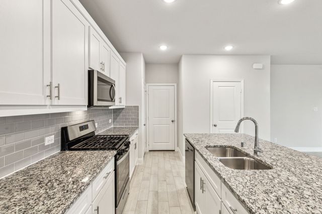 901 Portina Drive, Anna, TX 75409