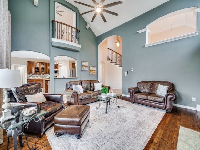 8200 Weiss Avenue, Plano, TX 75025